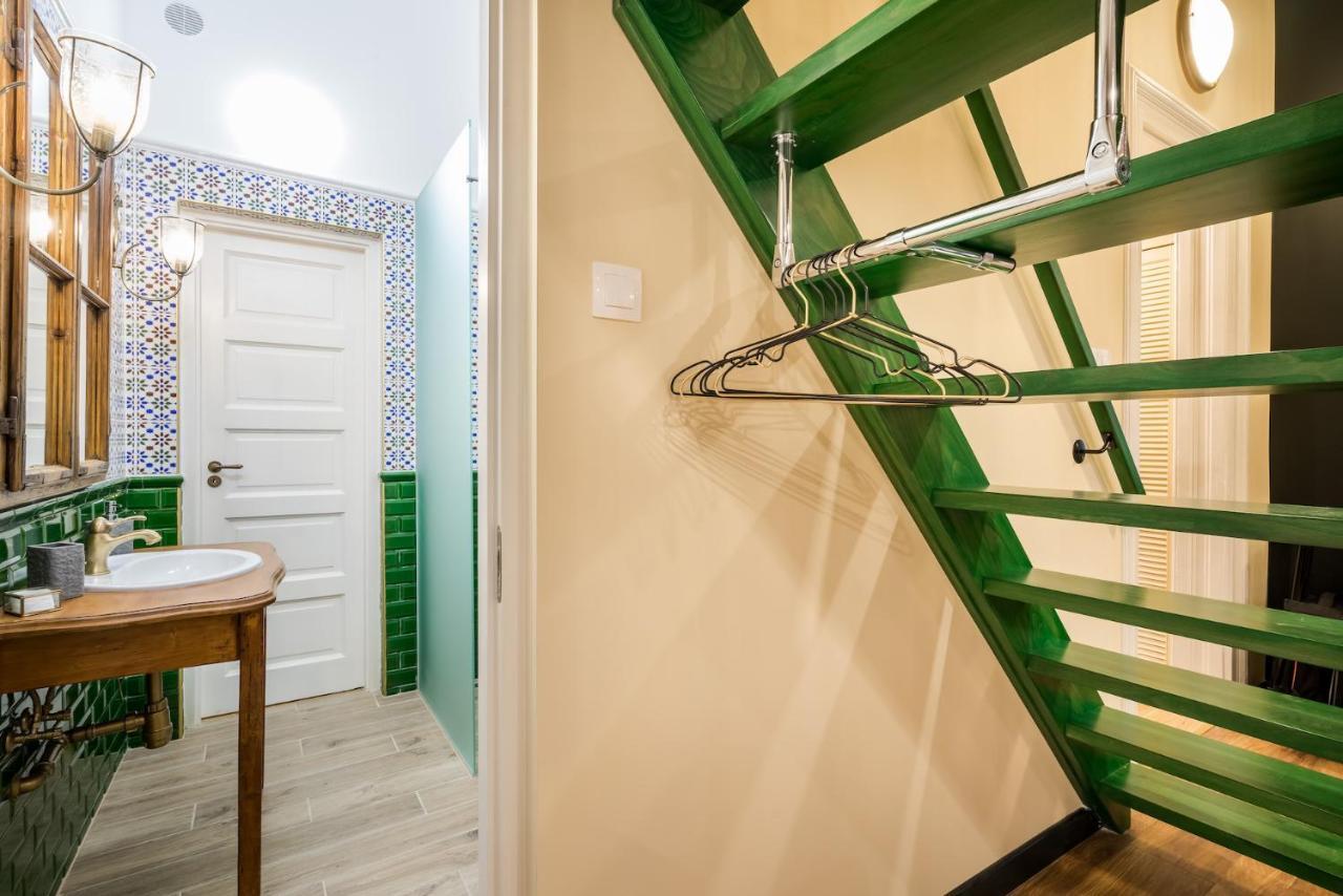 Unique & Stylish - Home Of Traveler In City Center Budapest Eksteriør billede